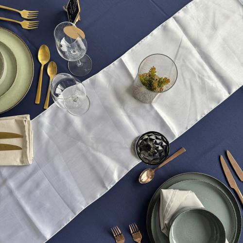 Chemin de table satin blanc 30 x 275 cm